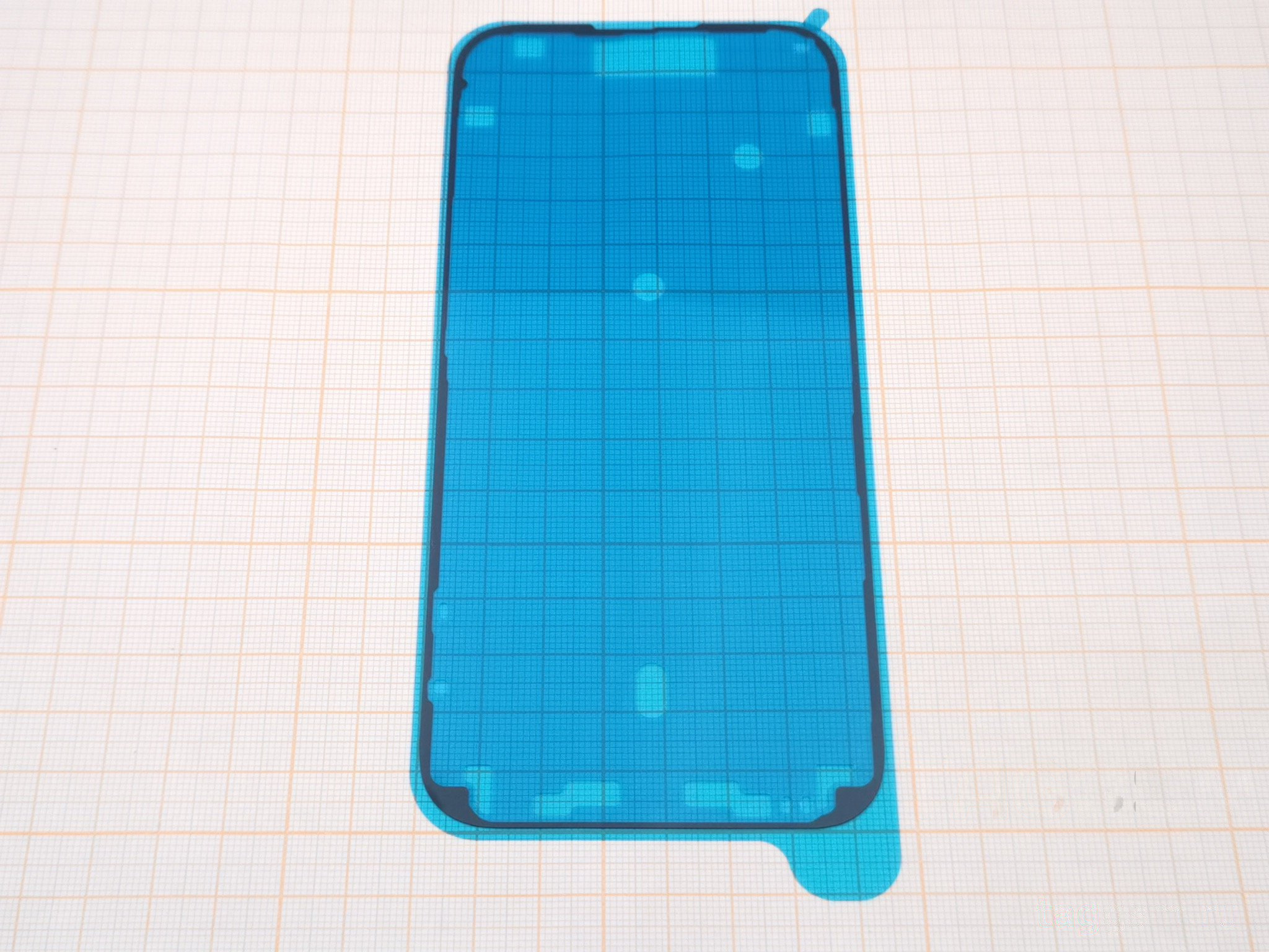 Скотч для iPhone 16 Pro Max (между дисплеем и корпусом)