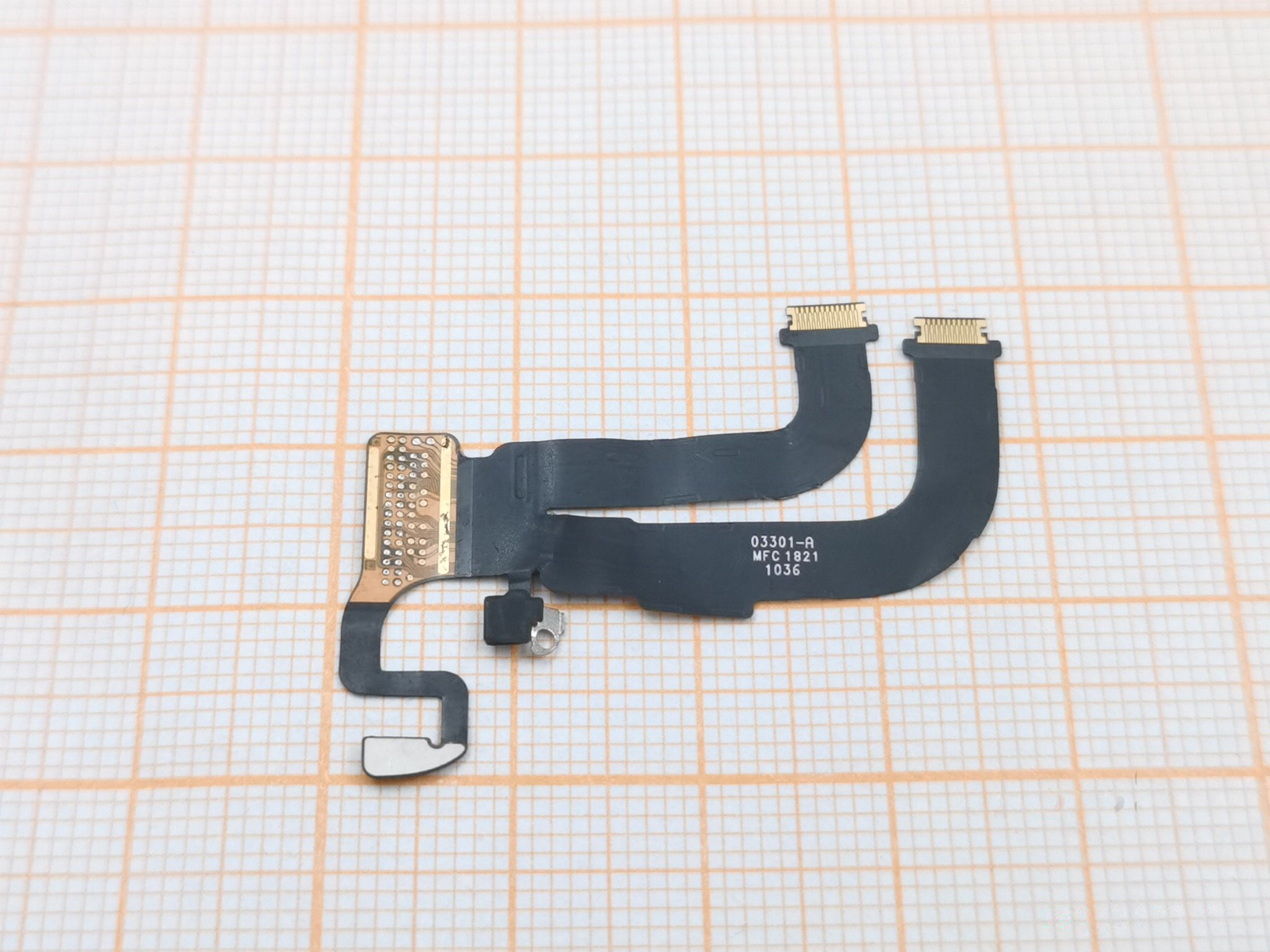 Шлейф для Apple Watch S6 40mm (GPS) под дисплей