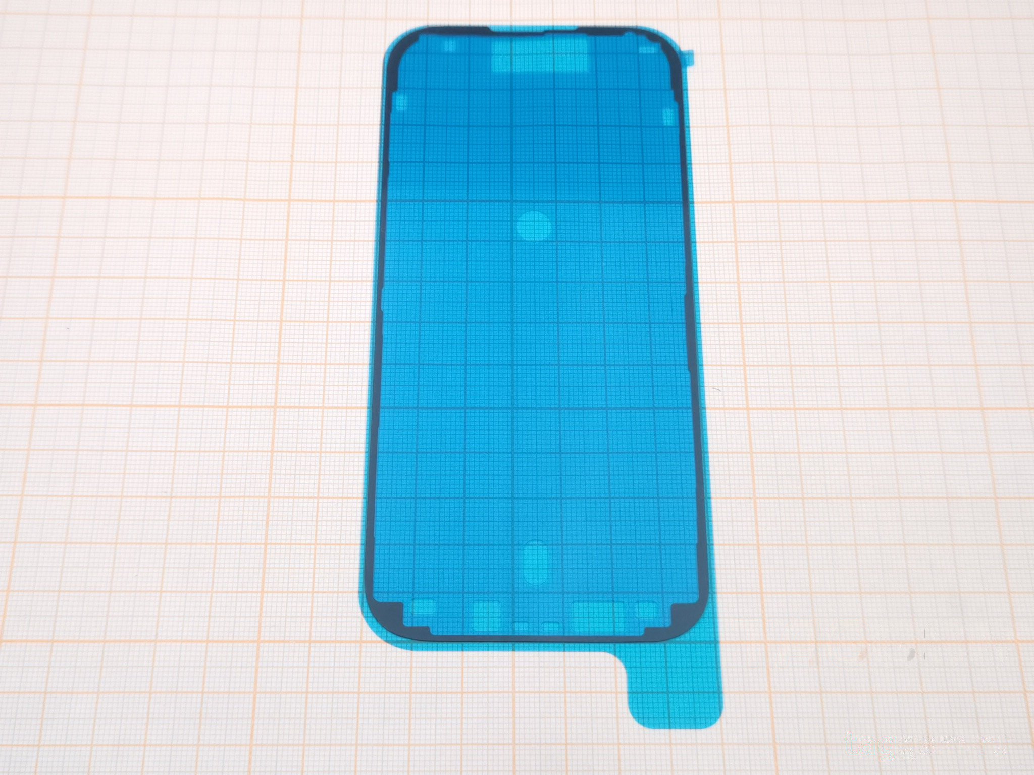 Скотч для iPhone 16 Pro (между дисплеем и корпусом)
